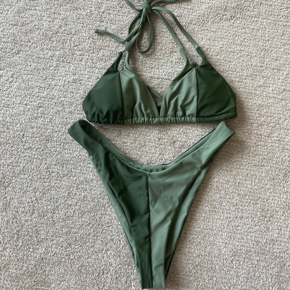 Color-blocking Two Piece bikini